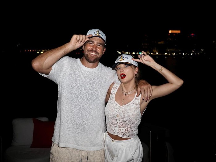 Taylor Swift dan Travis Kalce
