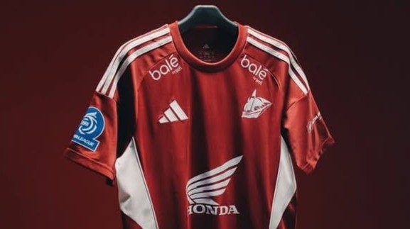 PSM Makassar menyiapkan empat jersey untuk musim 2026/2027 bersama Adidas, termasuk special edition untuk HUT PSM Makassar dan HUT Kota Makassar pada November 2026.