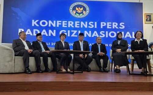Konferensi pers Badan Gizi Nasional saat pengenalan lima pejabat tinggi madya baru di Jakarta.