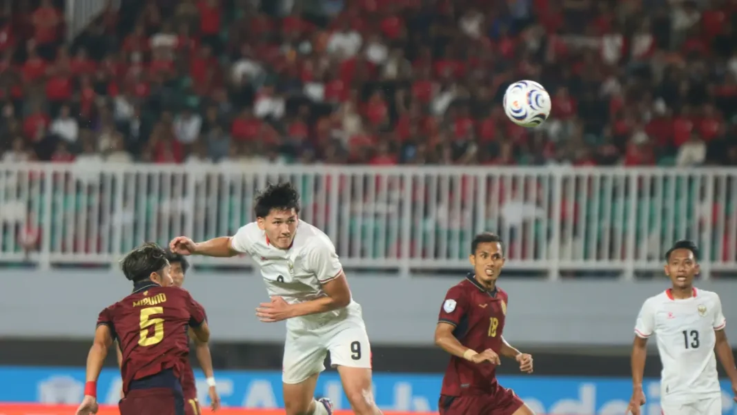 Mitchell Baker Takjub dengan Atmosfer Stadion Pakansari, Sebut Jadi Pengalaman Terbaik dalam Karirnya