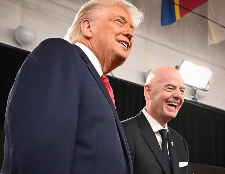 Donald Trump bersama Presiden FIFA Gianni Infantino menjelang final Piala Dunia 2026.