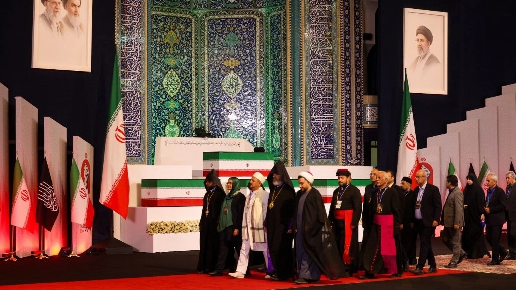 Pejabat Iran