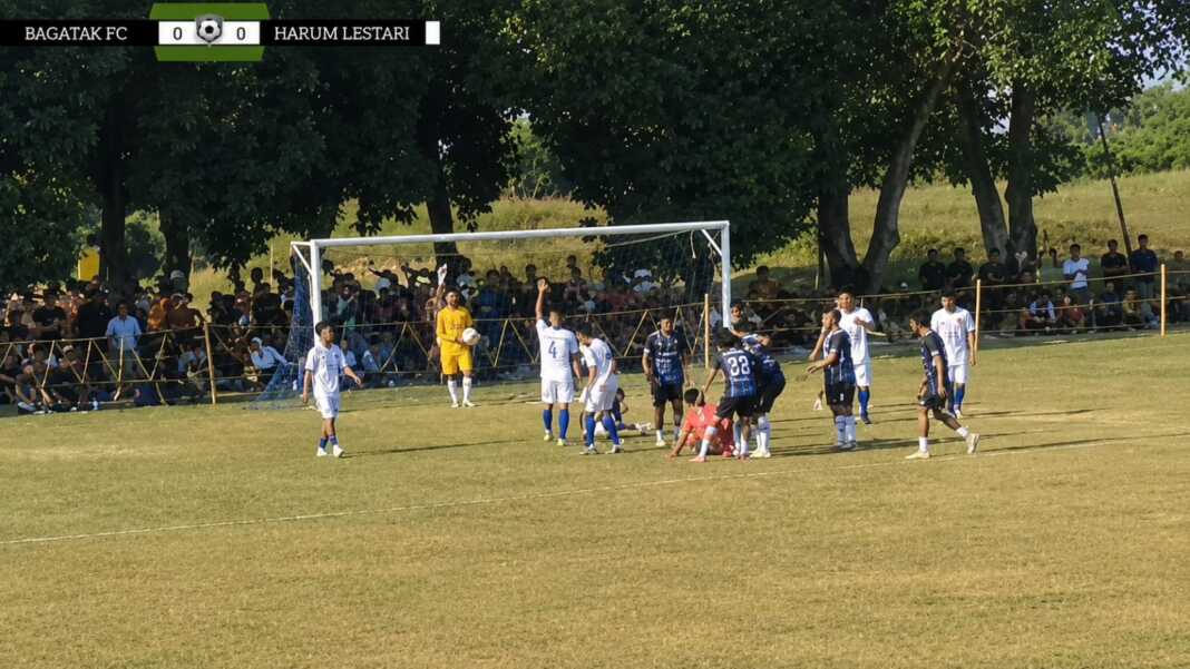 Pertandingan Wali kota Cup yang berakhir ricuh.