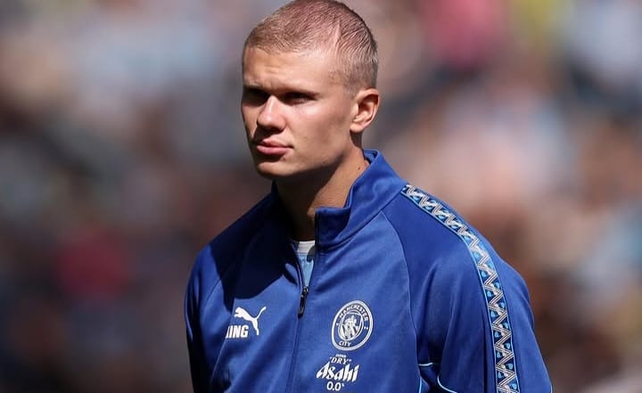 Erling Haaland tampil dengan rambut buzz cut bersama reaksi Pep Guardiola dan Zlatan Ibrahimovic
