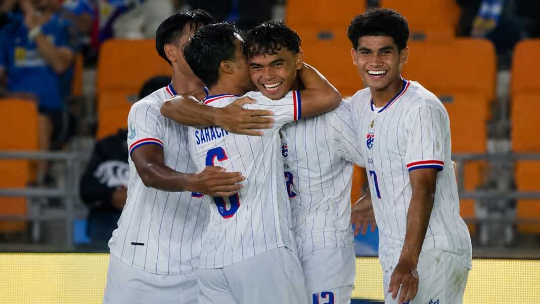 Pemain Thailand merayakan kemenangan 1-0 atas Filipina pada laga Grup B Piala AFF 2026 di New Clark City Athletics Stadium, Selasa, 4 Agustus 2026.
