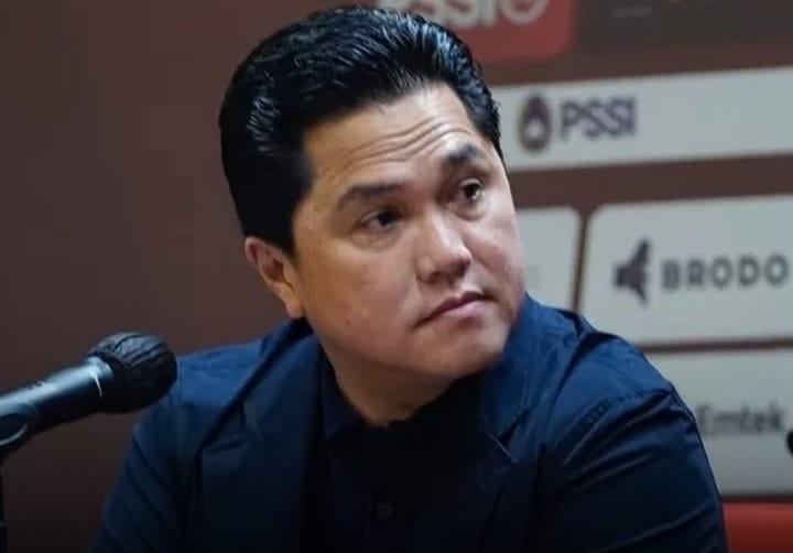 Ketua Umum PSSI Erick Thohir dalam forum resmi terkait isu suporter tandang Super League 2026/2027.