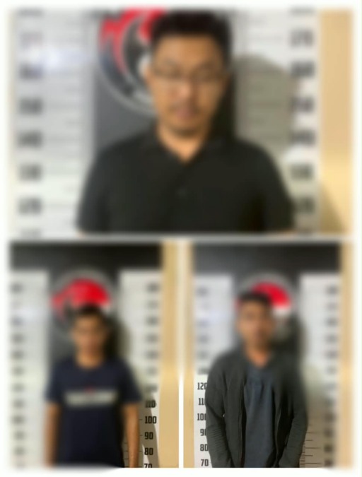 Polres Bone mengamankan tiga pria dalam pengungkapan kasus dugaan penyalahgunaan narkotika, Sabtu (19/9/2026)