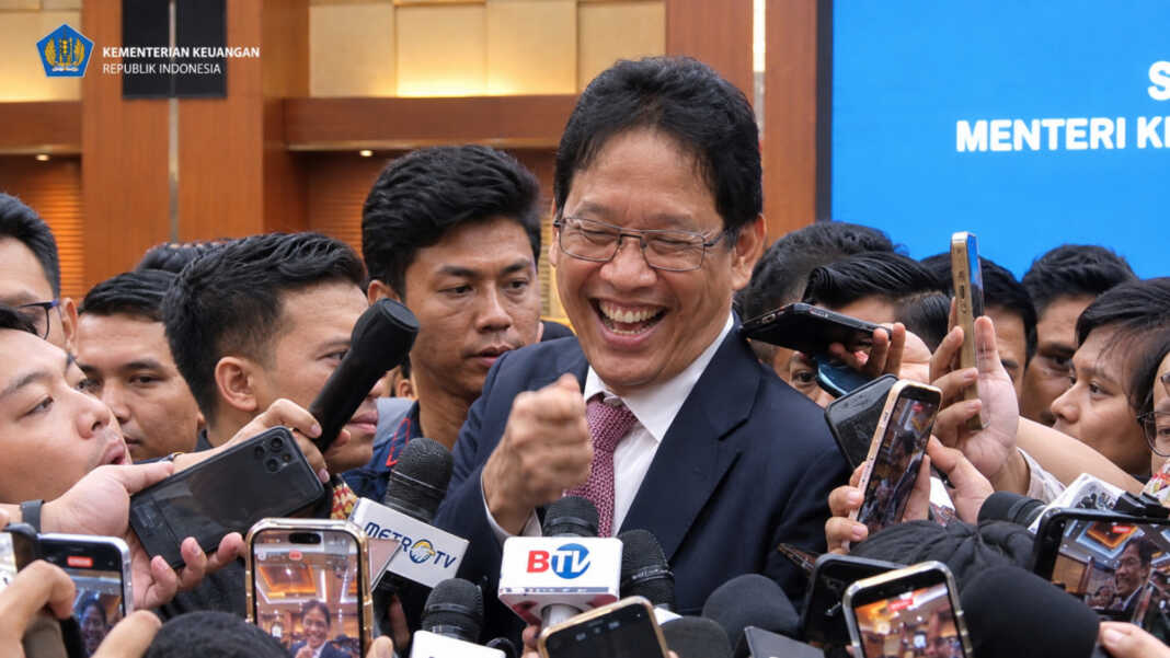 Purbaya Yudhi Sadewa seusai serah terima jabatan Menteri Keuangan