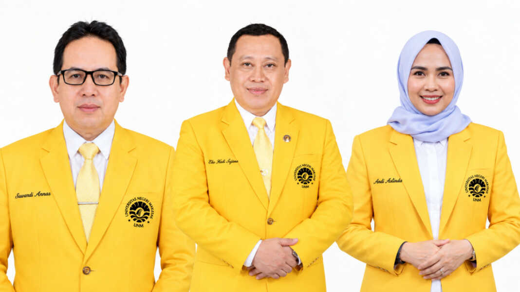 Foto tiga bursa bakal calon Rektor Universitas Negeri Makassar periode 2027-2031, Prof Suwardi Annas, Prof Eko Hadi Sujiono, dan Prof Andi Aslinda mengenakan jas kuning UNM