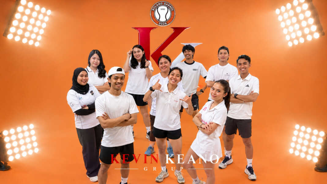 KevinKeano menyiapkan fisik, mental, analisis, dan dukungan suporter untuk lawan Dawn Society Padel A (DPS-A) pada semifinal Final Week SulawesiPos Pentas Padel, Sabtu (26/9/2026) malam ini di Padel Hood Makassar