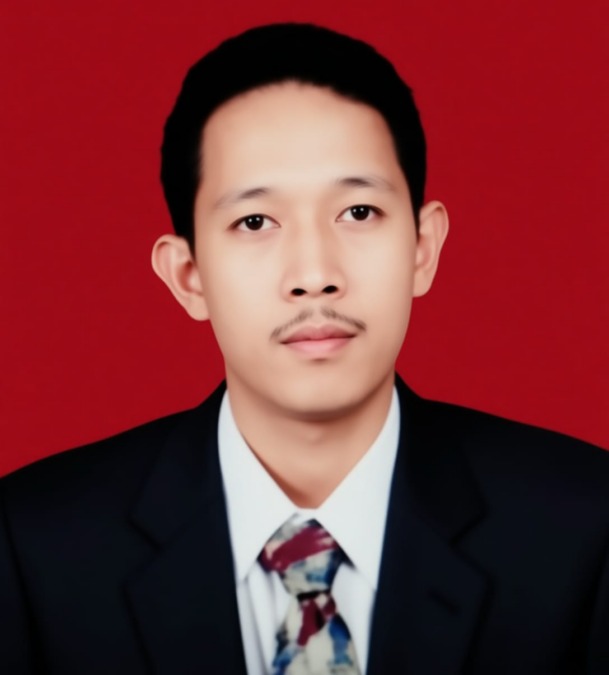Idcham Latief, penulis.