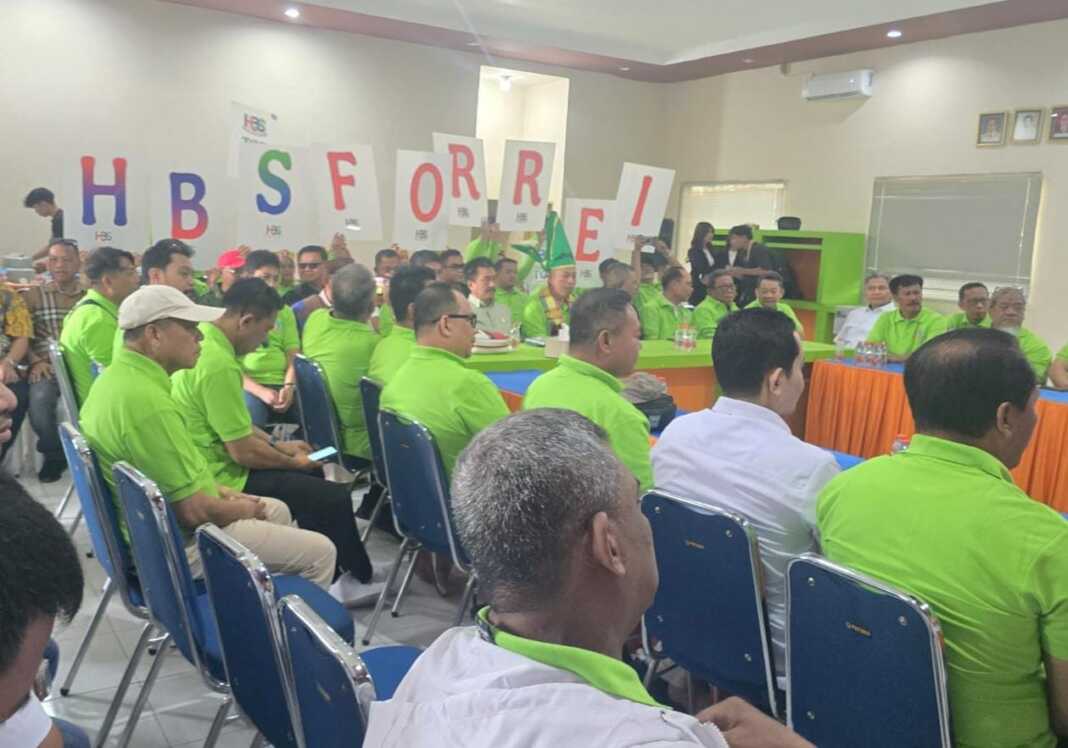 H. Badris Salam resmi mengembalikan formulir calon Ketua DPD REI Sulsel 2026–2029