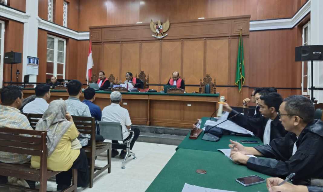 Pengadilan Tindak Pidana Korupsi Makassar kembali menggelar sidang lanjutan kasus dugaan korupsi pengadaan bibit nanas pada Dinas Tanaman Pangan, Hortikultura, dan Perkebunan Sulawesi Selatan Tahun Anggaran 2023–2024