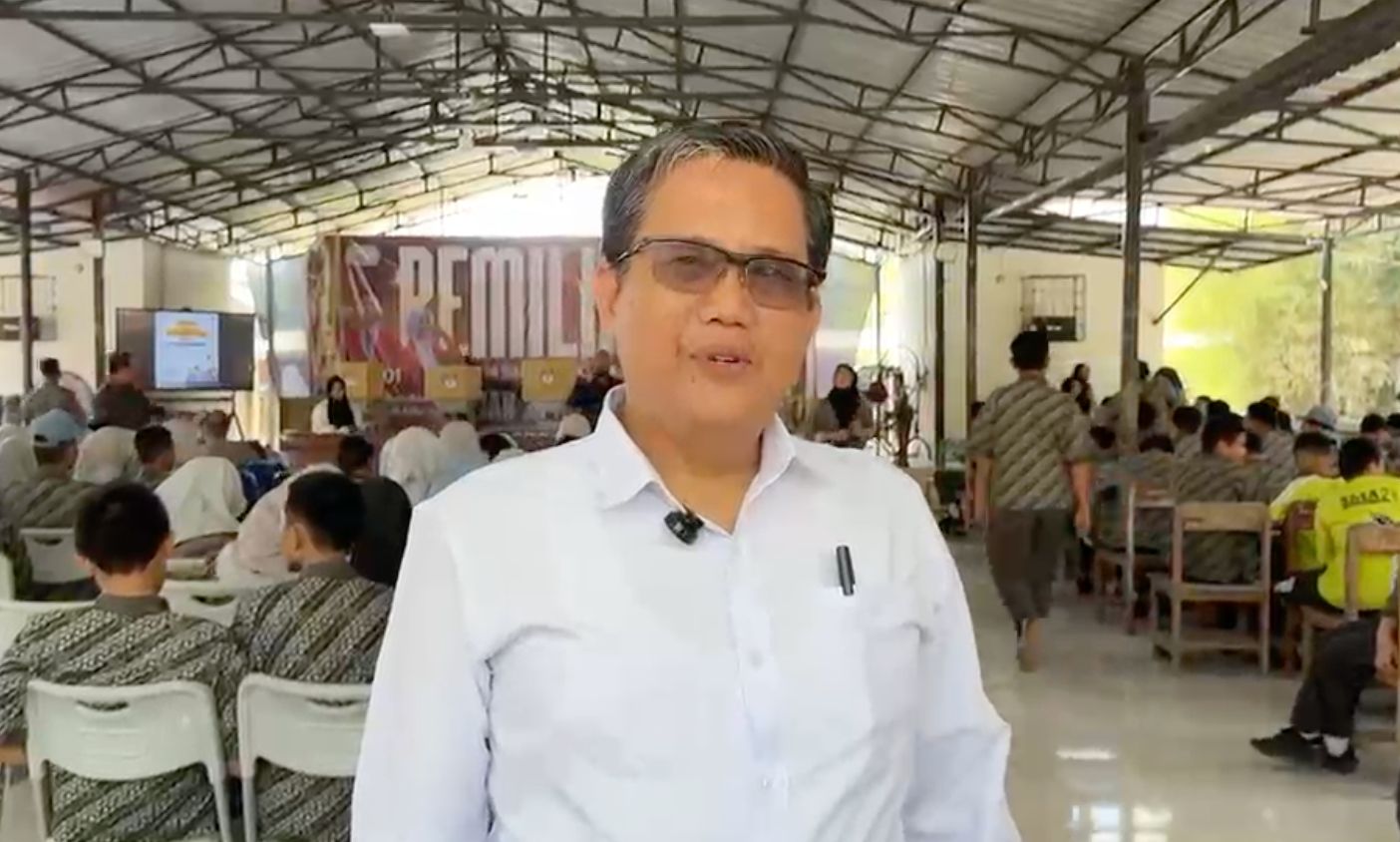 Plt Kepala UPT SMAN 21 Makassar, Drs. A. R. Subandi, M.Si mengatakan sekolahnya menjadi tempat pelaksanaan pembukaan secara serentak Pemilketos
