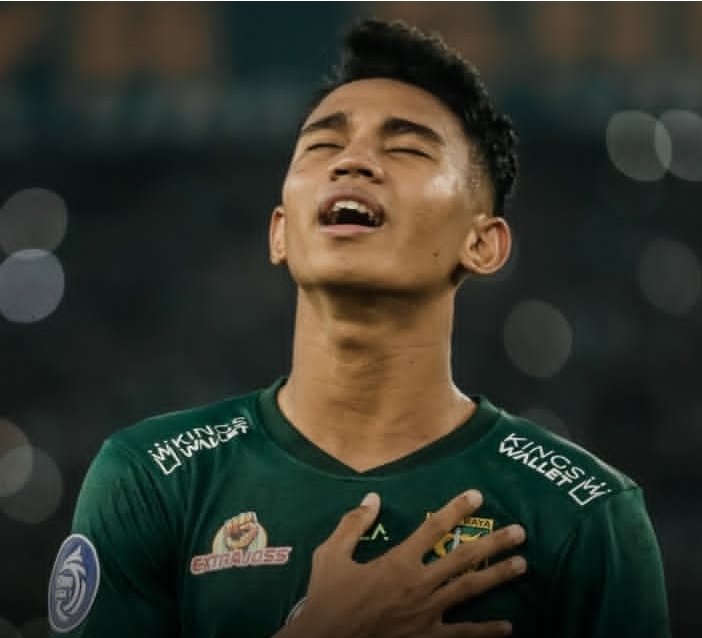 Persebaya Surabaya belum mengonfirmasi perekrutan Marselino Ferdinan. Manajemen menyatakan bursa transfer masih berjalan dan penambahan pemain akan diumumkan bila sudah pasti