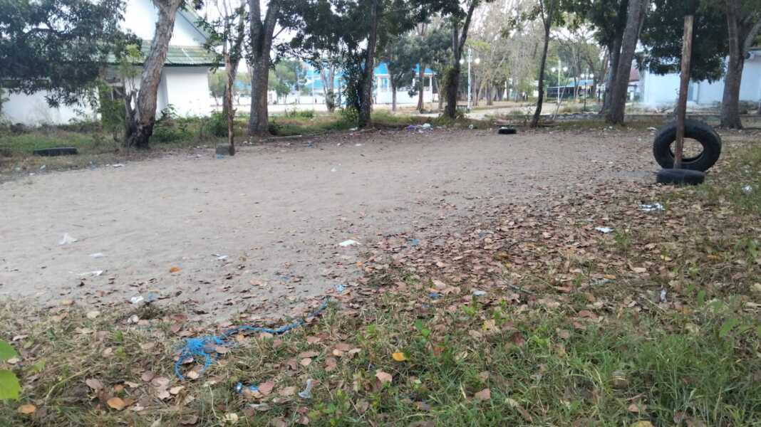 Venue Lapangan Voli Pasir di kawasan Islamic Center yang segera dibenahi. Venue ini akan digunakan dalam ajang Porprov Bone-Wajo nantinya