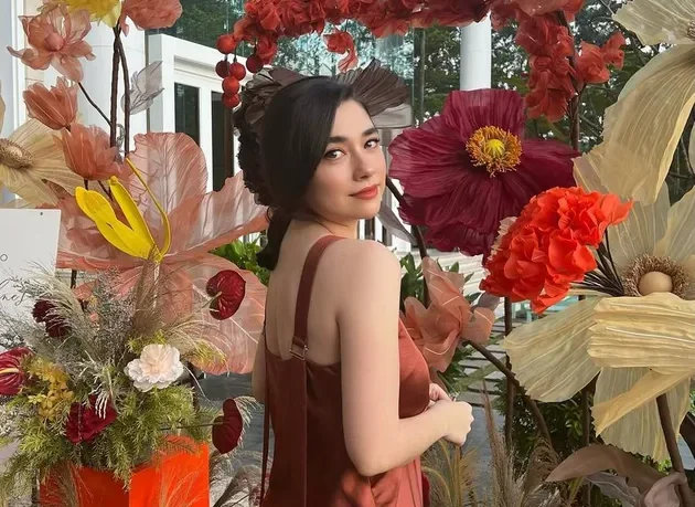 Amanda Rigby diisukan menjadi calon istri Andre Taulany setelah namanya muncul dalam surat rekomendasi nikah. Simak profil dan kariernya.