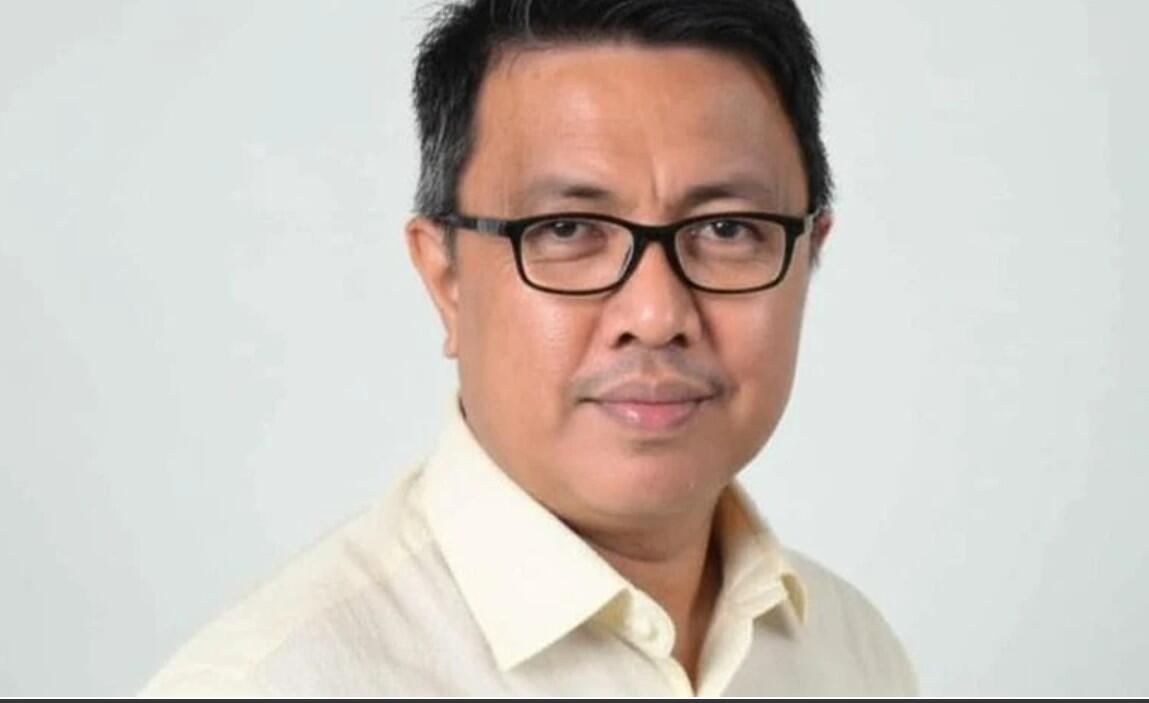 Amril Taufik Gobel, penulis.