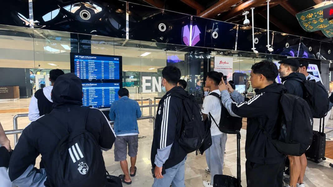 Penerbangan PSM Makassar terdampak erupsi Anak Krakatau