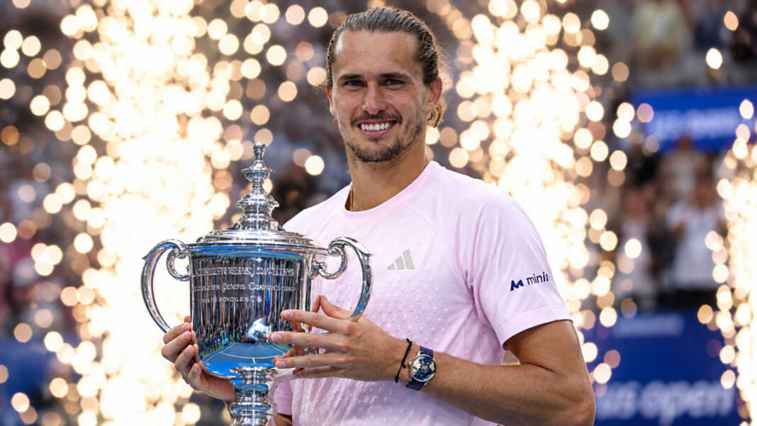 Alexander Zverev menjuarai US Open 2026 usai mengalahkan Ben Shelton 6-3, 7-6(2), 5-7, 6-2 pada final tunggal putra di Arthur Ashe Stadium, New York, Senin (14/9/2026).