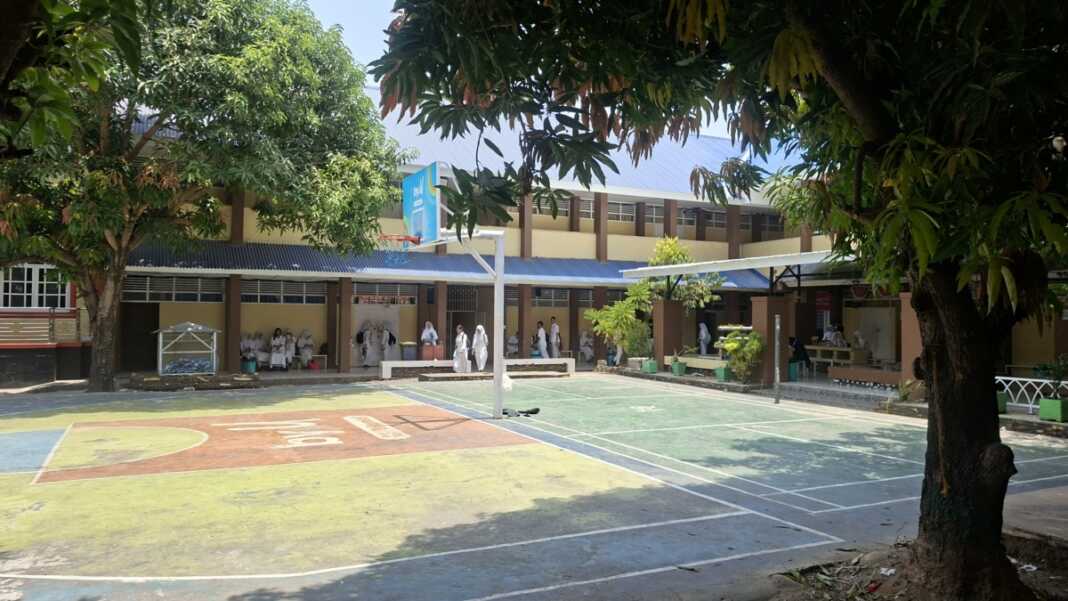 Komite SMAN 2 Makassar meminta dugaan pelecehan verbal oleh guru berinisial SB terhadap siswi diproses sesuai aturan ASN.