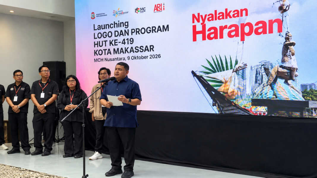 Wali Kota Makassar Munafri Arifuddin mengumumkan karya Todob Studio sebagai desain terpilih sebagai Logo HUT ke-419 Makassar dalam presentasi final sayembara di Makassar Creative Hub, Jalan Nusantara, Jumat (9/10/2026)