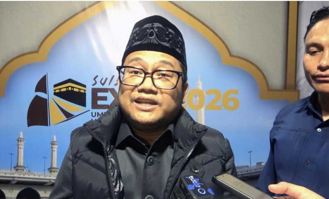 Plt Bupati Gowa Darmawangsyah Muin