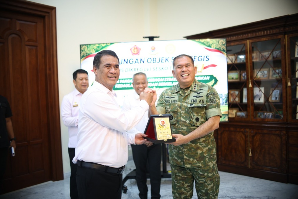 Menteri Pertanian Andi Amran Sulaiman menekankan kolaborasi Kementan dan TNI untuk menjaga swasembada pangan di tengah ancaman perubahan iklim