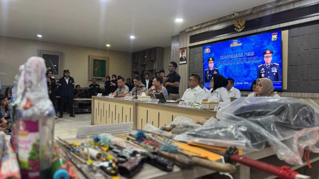 Polda Sulsel mengungkap dua kasus dugaan TPPO dengan delapan calon PMI sebagai korban dan menangkap tiga orang yang diduga terlibat dalam perekrutan ilegal