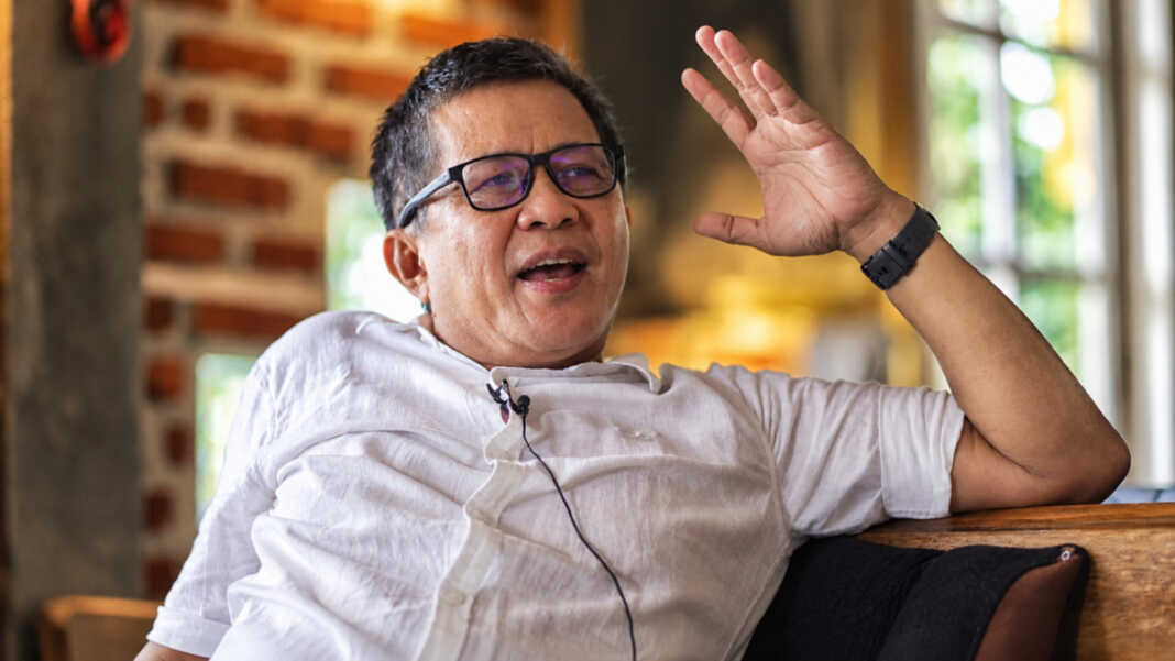 Rocky Gerung menjadi anggota Dewan Pertimbangan Presiden atau Wantimpres, dapat gaji sebulan Rp 6 juta.