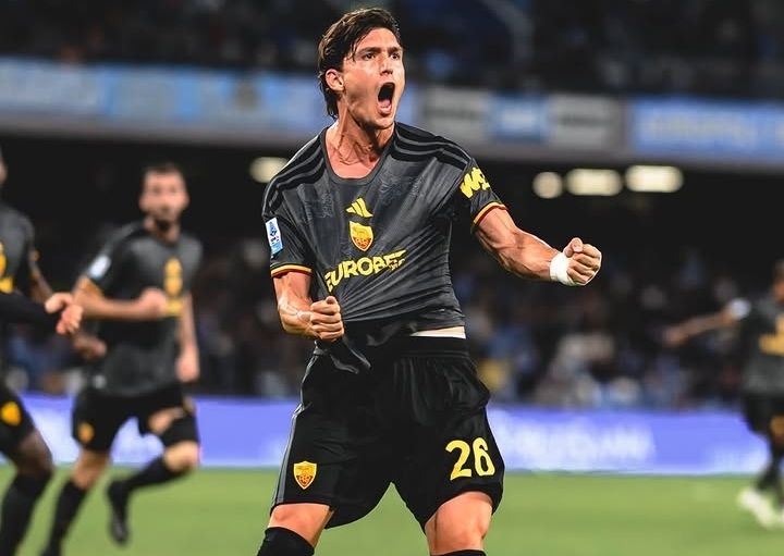 Napoli vs Roma berakhir imbang 3-3 pada pekan kedelapan Serie A 2026/2027 di Stadion Diego Armando Maradona, Minggu dinihari (25/10/2026)