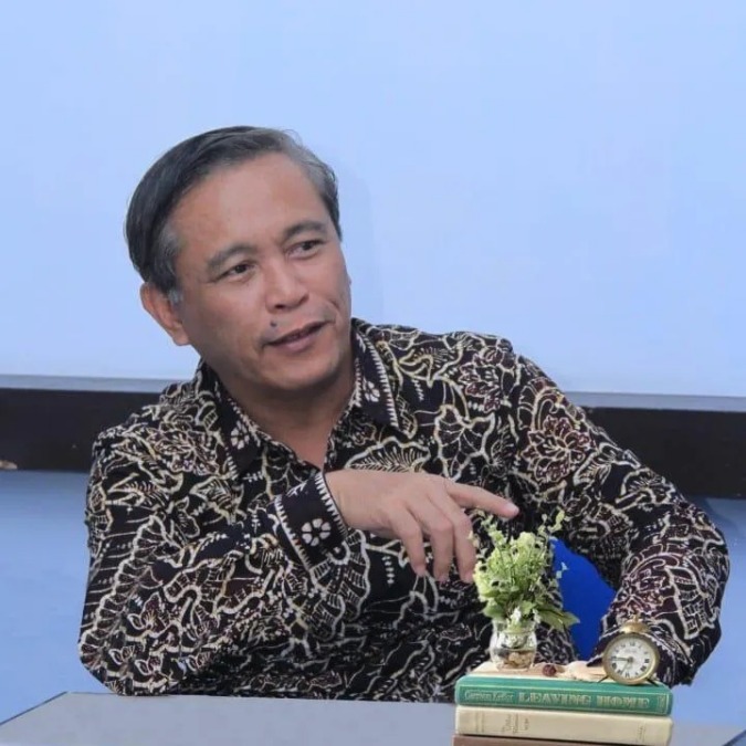 Prof. Dr. Arismunandar mendesak Inggris menghentikan dukungan ekonomi dan militer Israel demi kemerdekaan Palestina. (Foto: Istimewa).