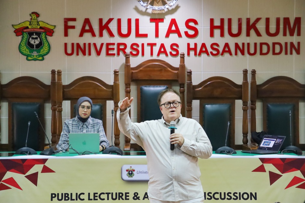 Kuliah umum Fakultas Hukum Unhas bersama profesor hukum dari Jerman membahas AI, perlindungan data pribadi, hukum perdata internasional, dan hak cipta.