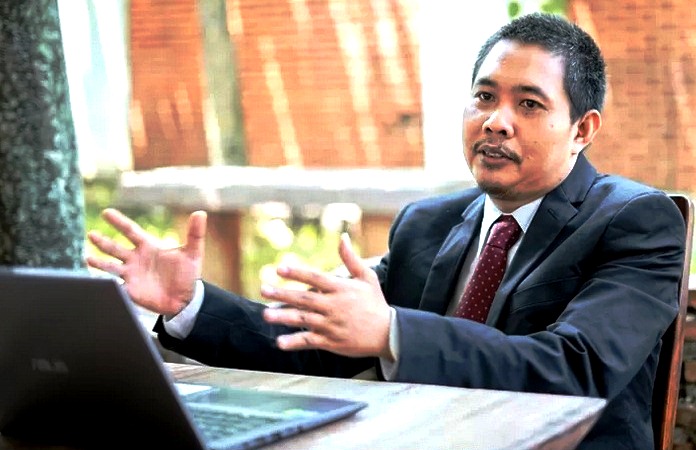 Prof. Yon Machmudi menyoroti penolakan wajib militer Haredi terkait hak keagamaan dan kewajiban warga. (Foto: Dok. Pribadi)