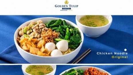 Golden Tulip Essential Makassar menghadirkan promo What’s Your Noodle Mood dengan tiga varian mi ayam: Original, Rica-rica, dan Black Pepper.